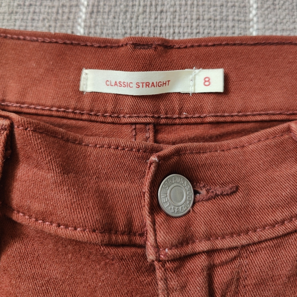 Levi's Classic Straight Jeans - Picture 2 of 8